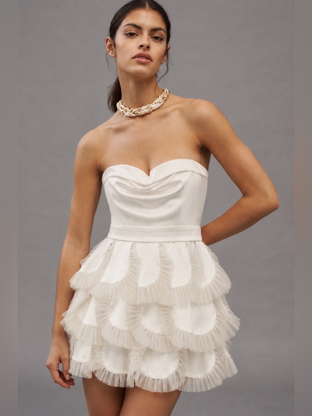 BCBGMAXAZRIA White Strapless Tiered Ruffle Mini Dress | Size 4 | Bridal Summer 🤍